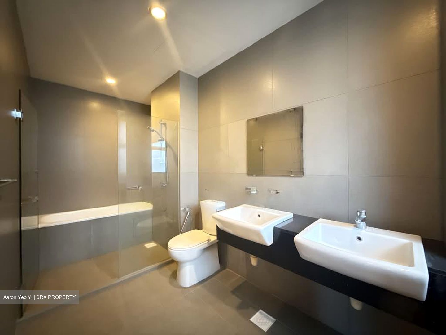 Wak Hassan Place (D27), Semi-Detached #549308031